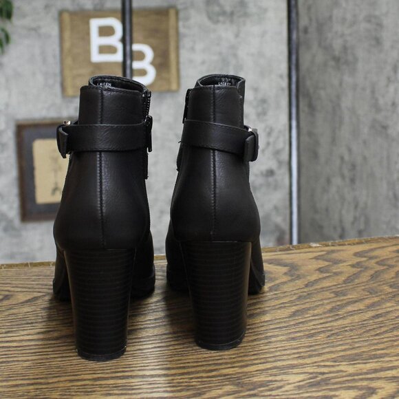 Style & Co. Goring Buckle Accent Cushioned Laleen Round Toe Block Heel Black 7M - Picture 4 of 9